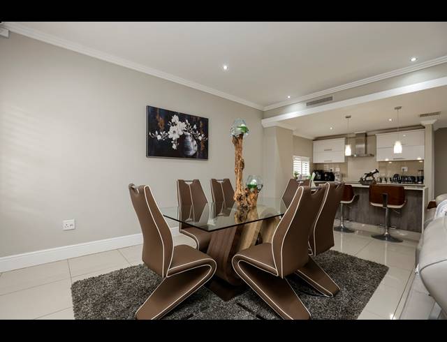 4 BEDROOM DUPLEX FOR SALE IN IZINGA ESTATE